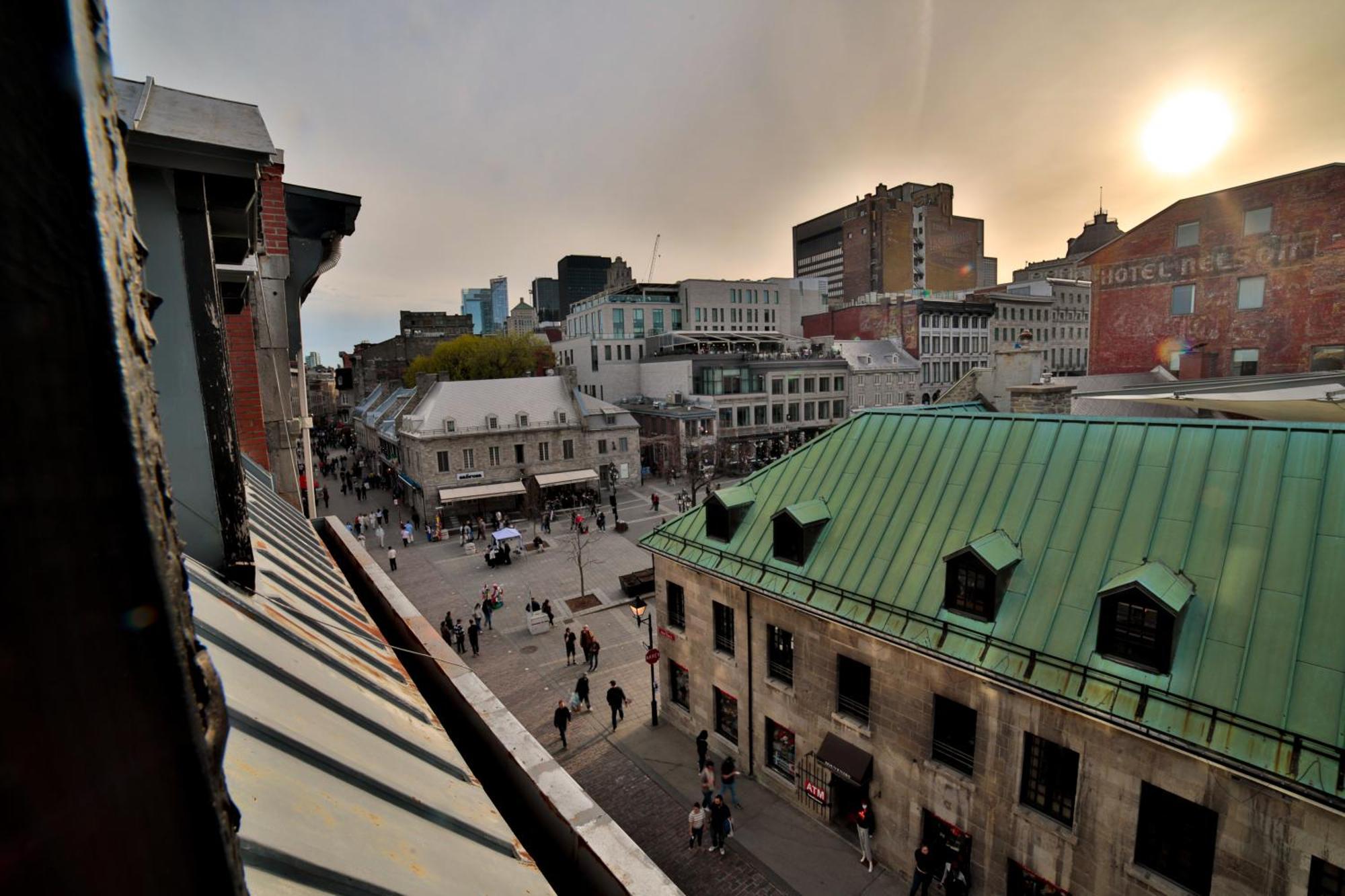 Spacious Two Stories In Old Port Free Parking Appartement *